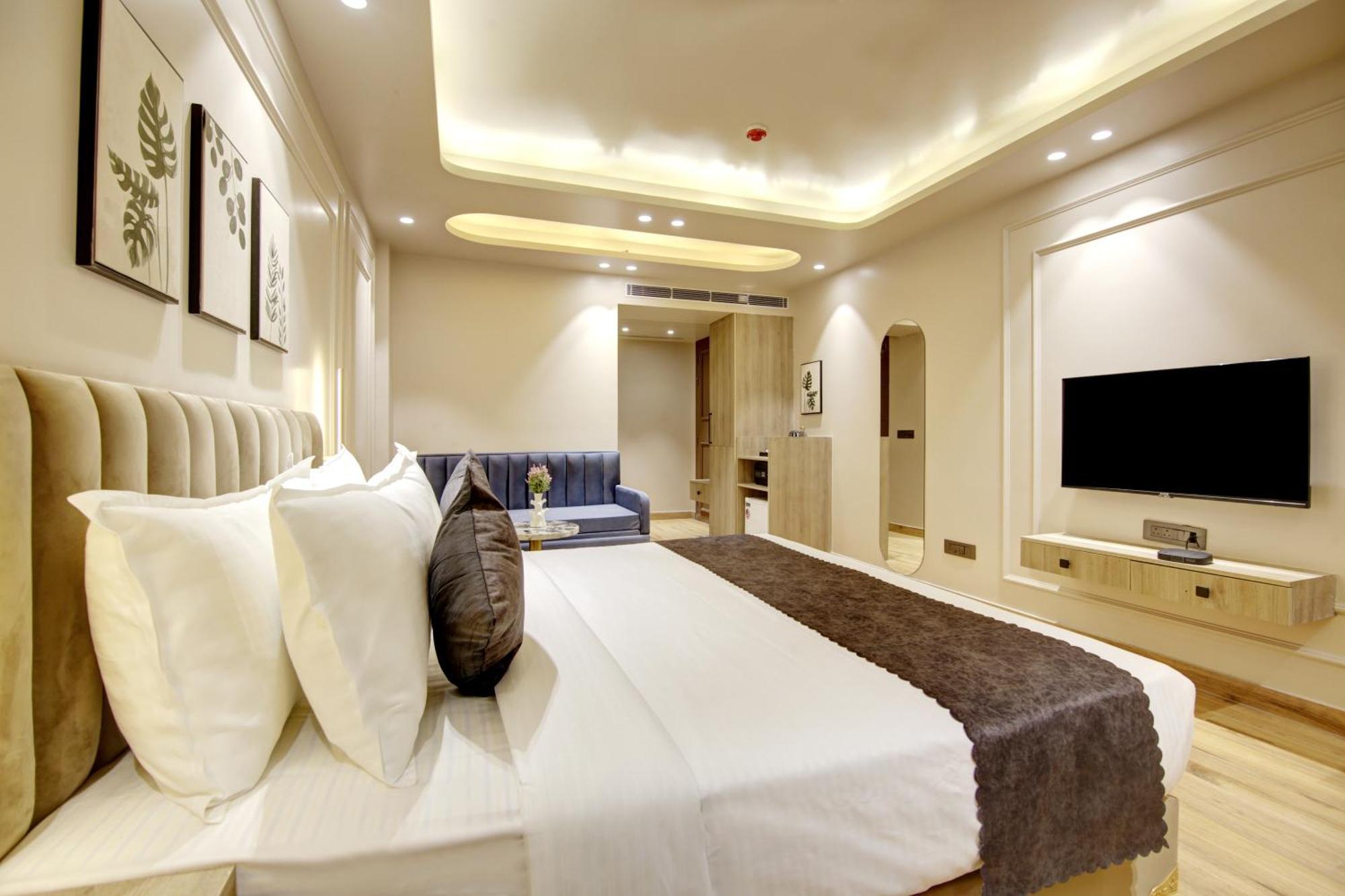 Saltstayz Premier - Near Golf Course Road & Sector 57 Gurgáon Kültér fotó